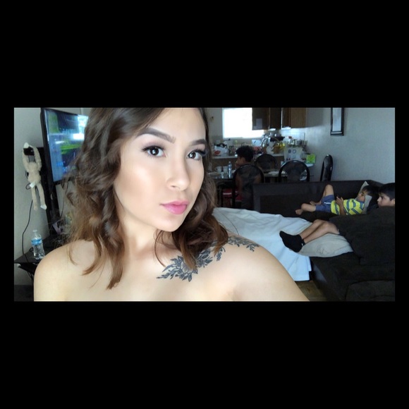 Meet your Posher, Ruby - Picture 1 of 1